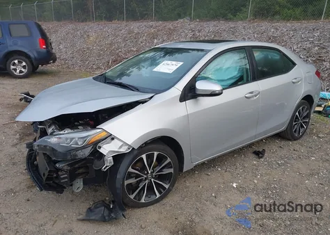 2018 Toyota Corolla Se z USA, uszkodzony, nr VIN 2T1BURHE4JC076121